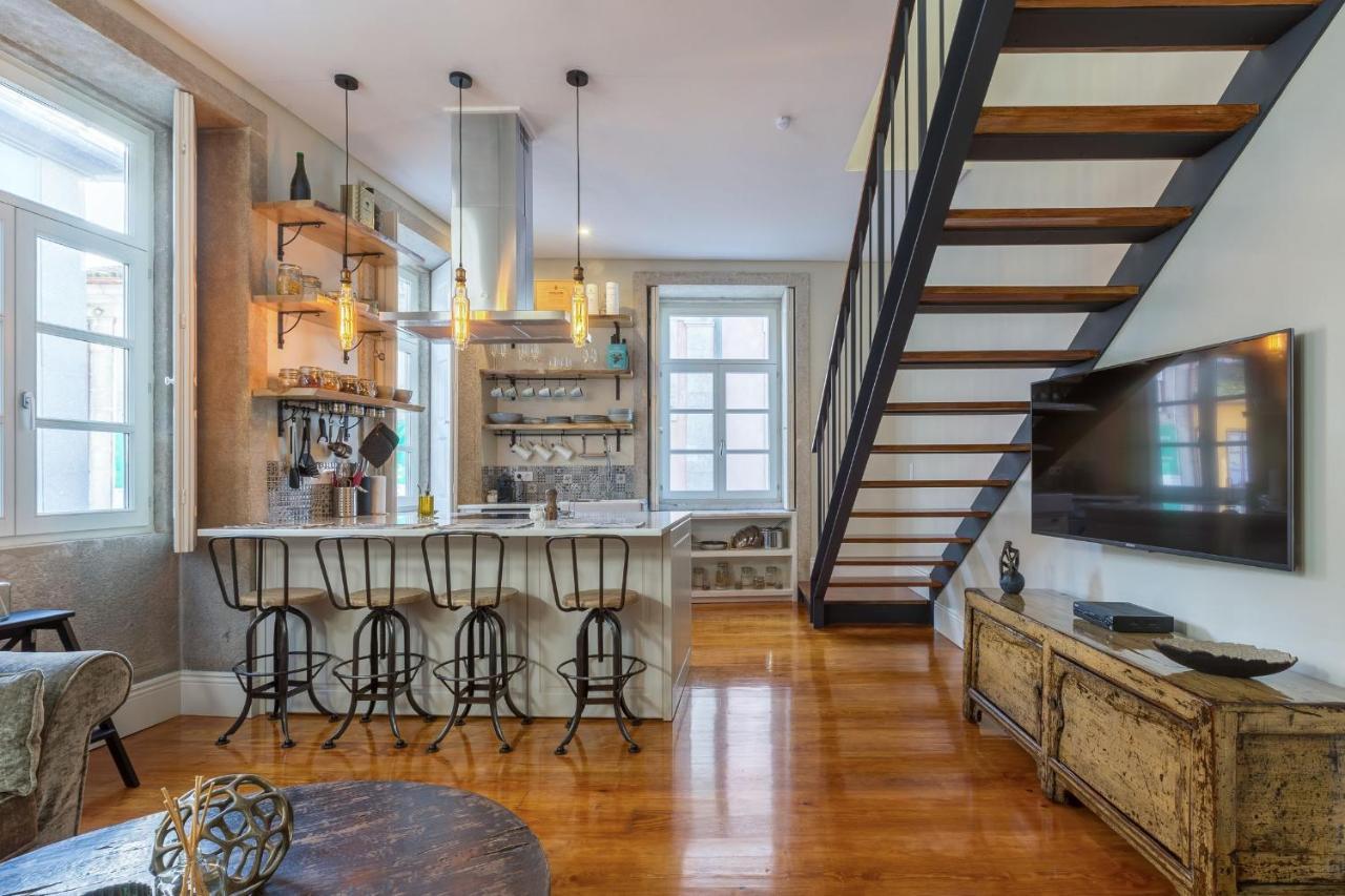 Elegant 2Br Duplex In City Center By Lovelystay OOporto Extérieur photo