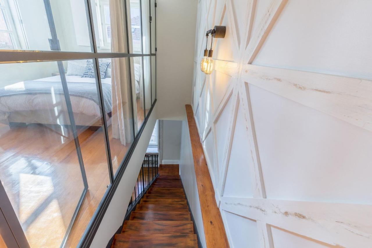 Elegant 2Br Duplex In City Center By Lovelystay OOporto Extérieur photo
