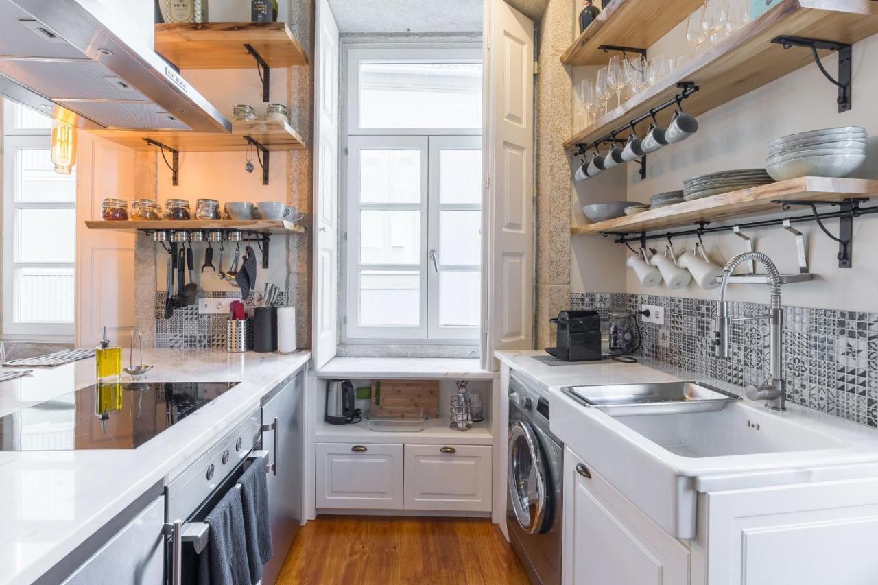 Elegant 2Br Duplex In City Center By Lovelystay OOporto Extérieur photo