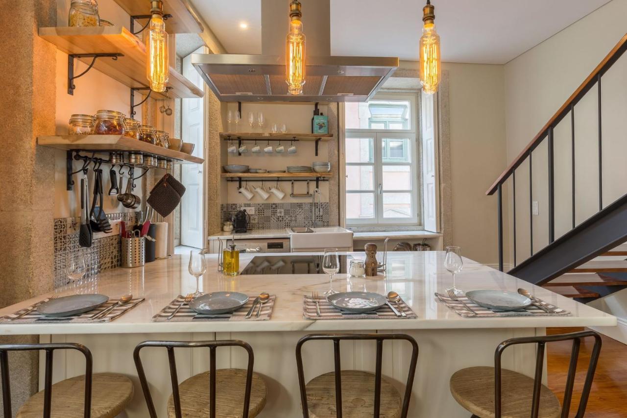 Elegant 2Br Duplex In City Center By Lovelystay OOporto Extérieur photo